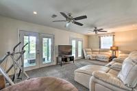 Spacious Family Home on Lake Marion w/ Boat Ramp! - Chambres d'hôtes Cameron