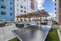 The Zenith Suite Nashville w Gym n Pool - B&B