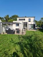Villa Moderne et Intimiste, à Quelques Minutes de la Baie de la BAULE - B&B Pornichet