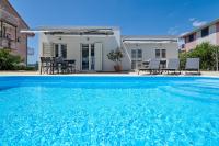 NELA & SARA - 2 apartments with heated swimming pool - B&B