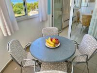 2 bedrooms apartment with sea view - B&B Baška Voda