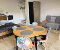 Studio mit Queensize-Bett