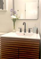 Chalet Retreat w/ Hot Tub, Short Walk to Lake & Pool - Chambres d'hôtes Jim Thorpe