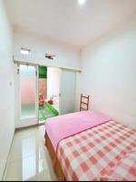 B&B Batu - Villa Sanjaya Syariah - Bed and Breakfast Batu