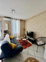 Jolie maison de village proche de la mer - Ferienwohnung