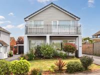 Four-Bedroom Holiday Home