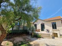 Charmante Villa 4 pièces, 6 pers. au Quartier du Casino de Châtelaillon-Plage, proche mer, jardin, parking - FR-1-706-15 - B&B Châtelaillon-Plage