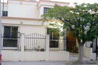 B&B Hermosillo - Encantadora casa con 3 habitaciones frente al parque - Bed and Breakfast Hermosillo