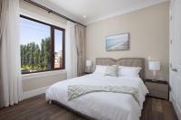 Familiensuite mit Balkon
