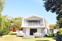 Sabi Robe WiFi 300m to Beach Dog friendly - B&B