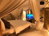 Double Room with Garden View (Check-in after 20:00)