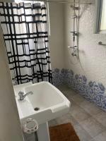 Island Breeze Inn - B&B Nilaveli