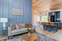 Luxury Modern Cabin with Hot Tub - B&B Lake Lure