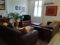 Charmante maison à Corme-Royal - Ferienwohnung