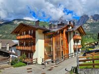 Alessio House - Ferienwohnung Pozza di Fassa