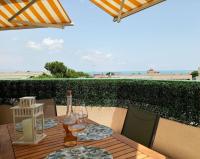 B&B Villeneuve-Loubet - Superbe appartement ensoleillé - Vue mer, Clim et Parking - Bed and Breakfast Villeneuve-Loubet