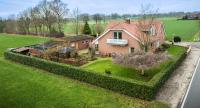 B&B Manderveen - Luxe woning 14 pers 6 slaapkamer - Bed and Breakfast Manderveen