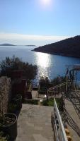 Beachfront apartments Ljubljeva - B&B