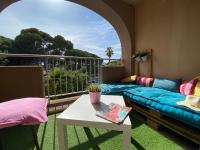 Studio climatisé avec wifi au calme sur le port. - Ferienwohnung Hyères