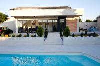 Reshkov Pool Apartments - Bed and Breakfast Gevgelija