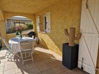 Appartement Vue Mer - Bed and Breakfast Fréjus