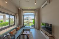 NEW! 2BR Duplex in Tawila, Gouna Private Jacuzzi, Garden, Lagoon & Pool - B&B Hurghada