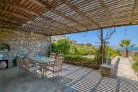 Seaview Maisonette In Paros - Bed and Breakfast Krotiri