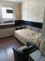 Zweibettzimmer mit eigenem Bad