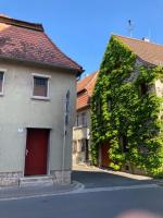 wunderschöne Ferienwohnung in Winterhausen mit Küche, Bad und Piano - Ferienwohnung Winterhausen