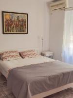 Apartment Lara - Bed and Breakfast Budva