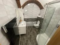 Deluxe Double Room with Shower