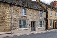 Spacious, luxury town centre Granary conversion - B&B