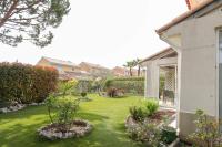NEW ! VILLA with Parking Swimming Pools Garden and AC - BENAKEY - Chambres d’hôtes Cannes