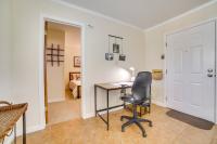 Workspace & Yard! Tahoe Area Home 28 Mi to Slopes - B&B Carson City