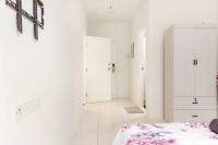 Suites Bayan Lepas - Bed and Breakfast Bayan Lepas