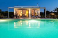 Phillyrėa Luxury Villas - B&B