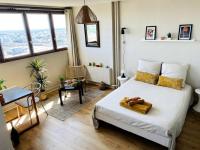 Le Cassiopée - Vue incroyable surplombant Rennes - B&B