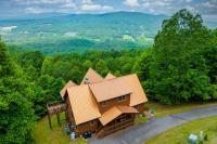 B&B Brasstown - Outlaw Mountain Lodge Fire Pit and Panoramic Views! - Bed and Breakfast Brasstown