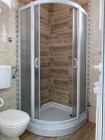 Camera Familiare con Vista Giardino