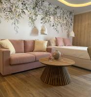 Loutraki Flamingo Feather - B&B Loutraki