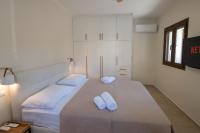Stoupa Harmony Suite - One Bedroom Apartment - B&B Stoúpa