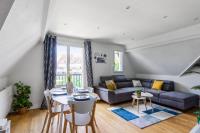 B&B Cabourg - Beautiful duplex with balcony in Cabourg - Welkeys - Bed and Breakfast Cabourg