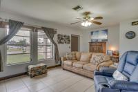 Canalfront Retreat with Heated Pool and Hot Tub! - B&B Port Charlotte