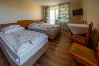 Chambre Triple avec Salle de Bains