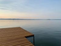 Lakeside Home Apartman - B&B Balatonszárszó