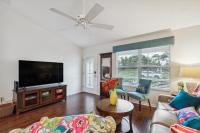 Charming Villages Home with Lanai and Golf Cart! - B&B