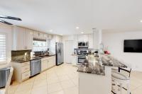 Four bedroom holiday home