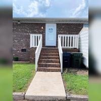 Spacious 1king bd/2queen bd/* 1 mile from I-85 - Ferienwohnung Lexington