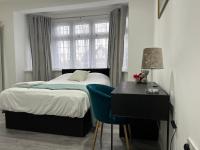 B&B Wanstead - Starlet Property - Bed and Breakfast Wanstead