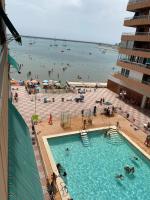 Ilona Apartment with sea view, swimming pool and garage - B&B